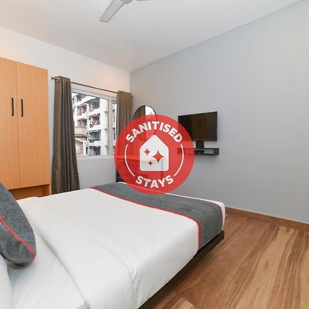 Vaccinated Staff- Oyo Townhouse 384 Nk Hotels Dispur Exteriör bild