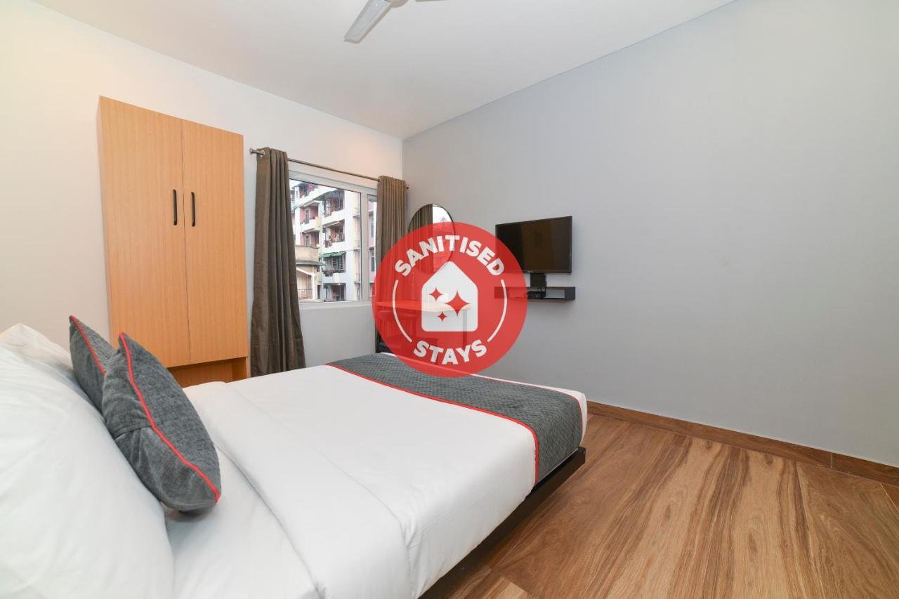 Vaccinated Staff- Oyo Townhouse 384 Nk Hotels Dispur Exteriör bild